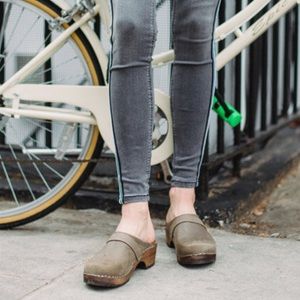 Lotta from Stockholm Clogs — Taupe on Brown Base